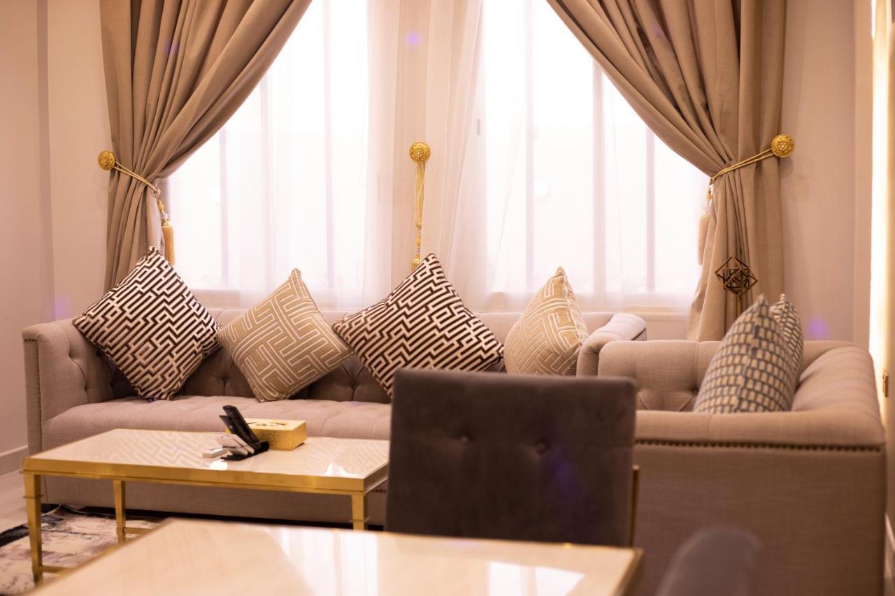 Nine Nights Chalet For Families Ahad Rafidah Exteriör bild