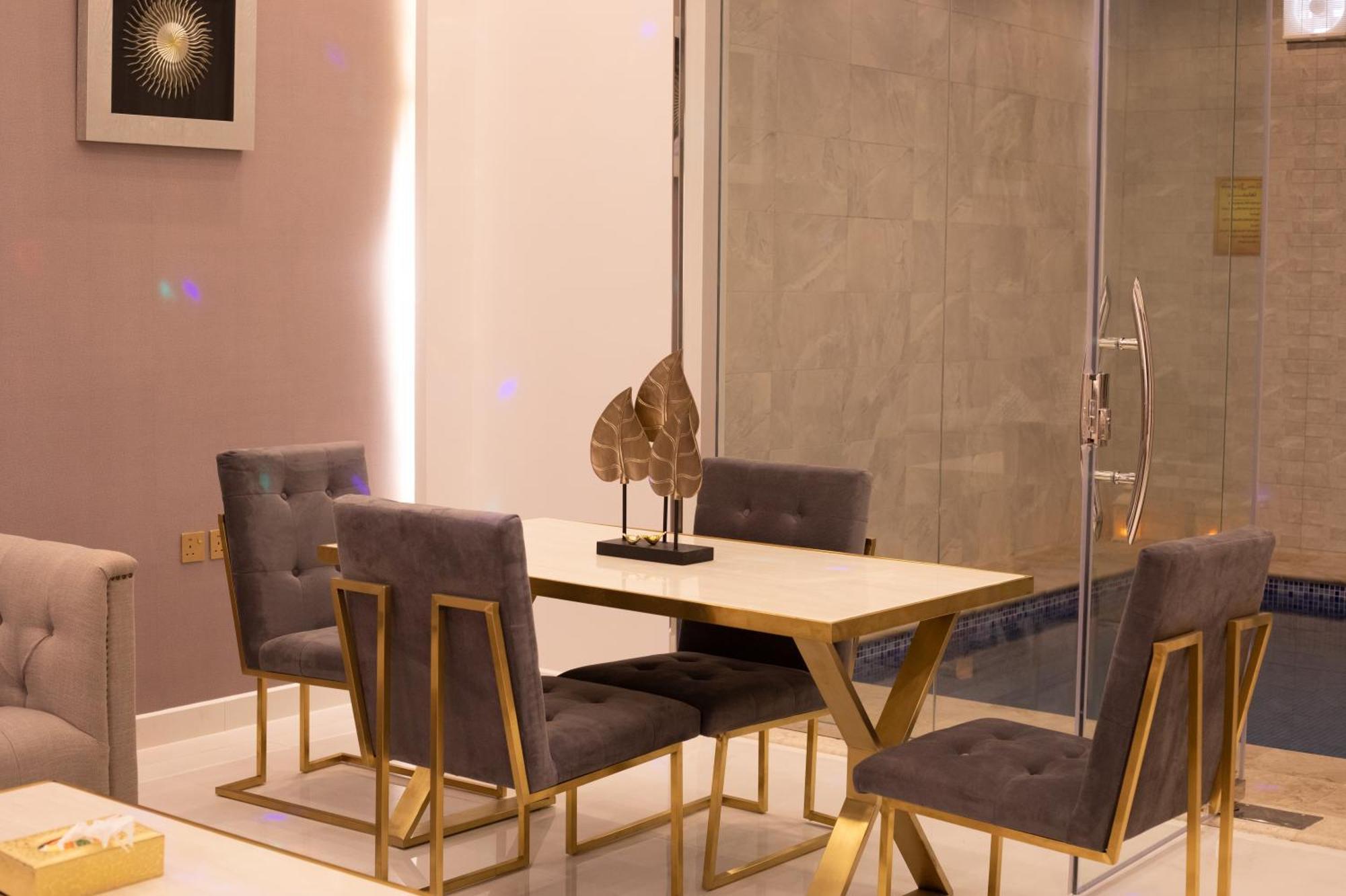 Nine Nights Chalet For Families Ahad Rafidah Exteriör bild